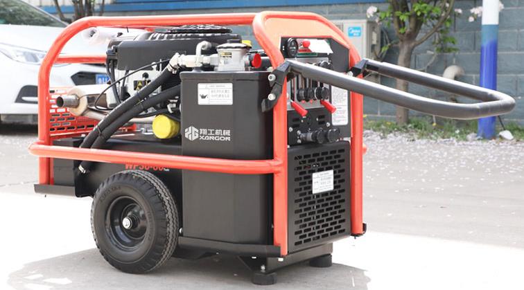 液(yè)壓動力站