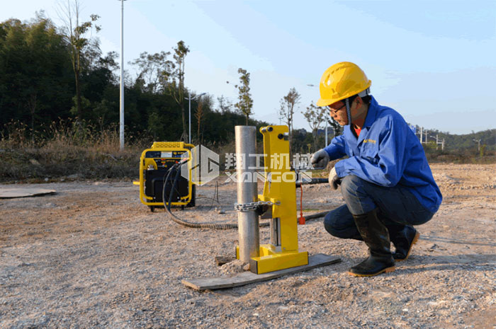 液壓打(dǎ)樁機