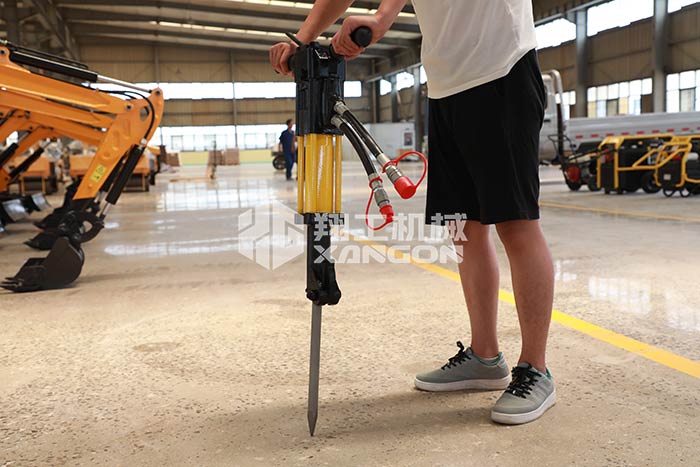 液壓破碎鎬(gao) 液壓破碎(suì)鎬